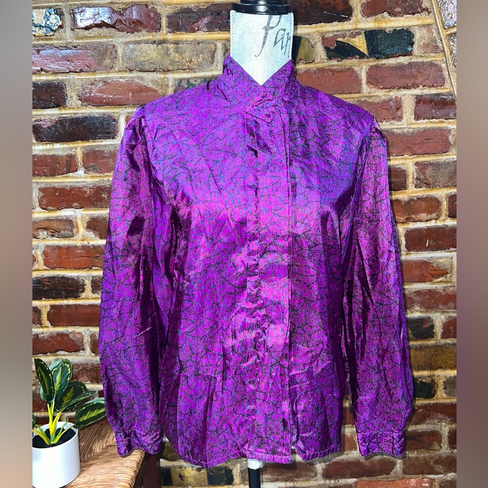 NICOLA Vintage Button Up, Size 10